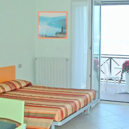 In A On Lake Maggiore Near The Beach Apartment *
